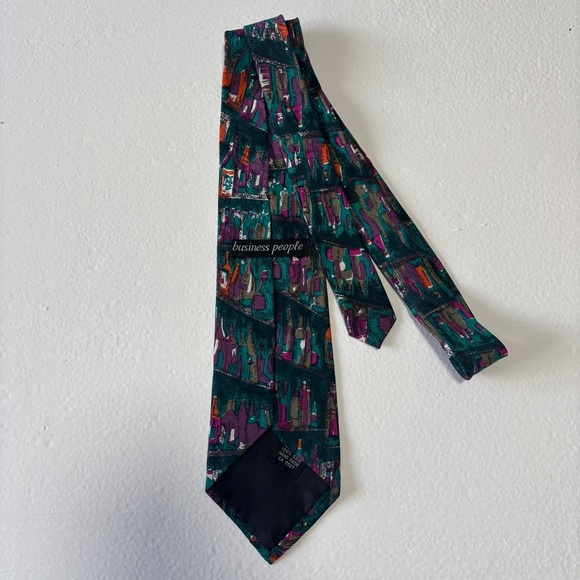 Business People 100% Silk Neck Tie Multi Color Bottle - Picture 5 of 5